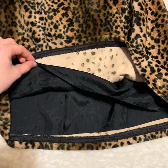 Vintage leopard print mini skirt - Picture 5 of 6